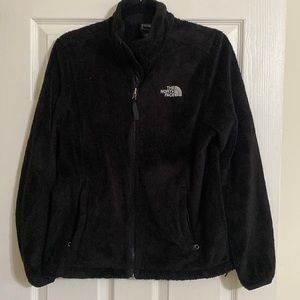 The North Face Osito Jacket in Black. Size M